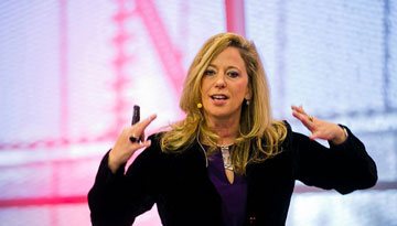 116-renee-moore-feminess-kongress-Sprecherin-1